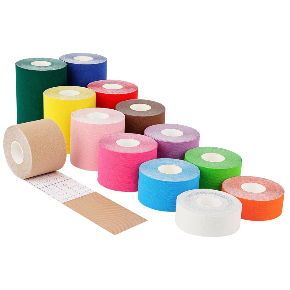 Fita cinesiológica para lesão no tornozelo